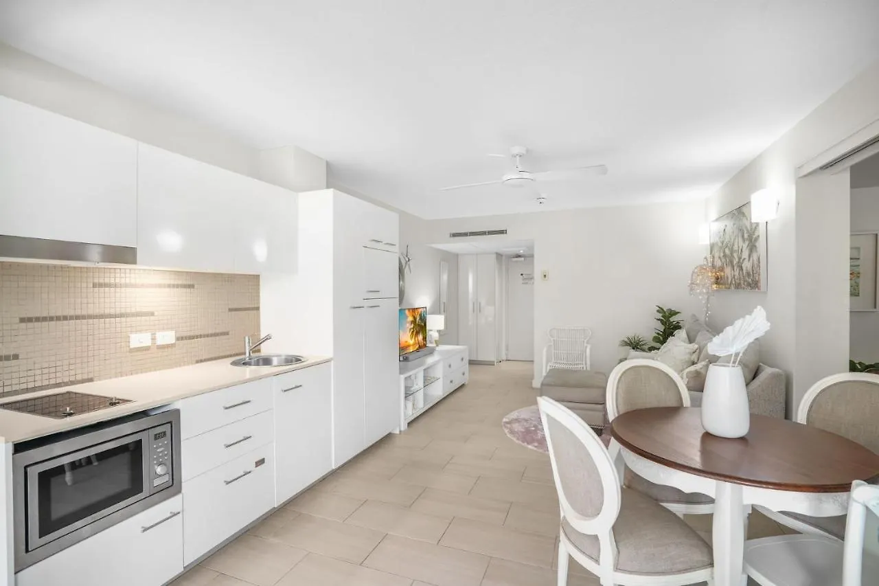 شقة Belle Escapes Drift Beachfront Resort Suite 2202 بالم كوف أستراليا